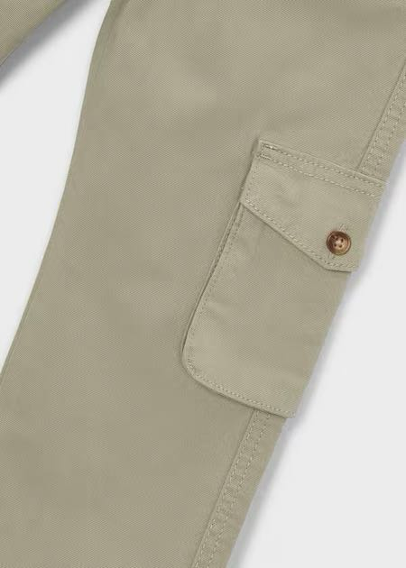 Pantalón cargo