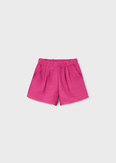 Pantalón corto puntillas