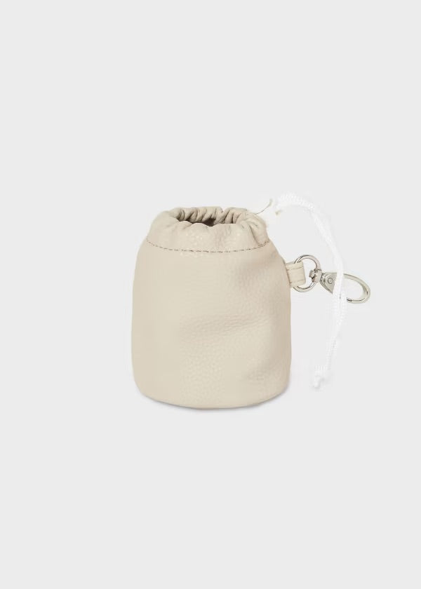 Bolso maternidad con accesorios grabado