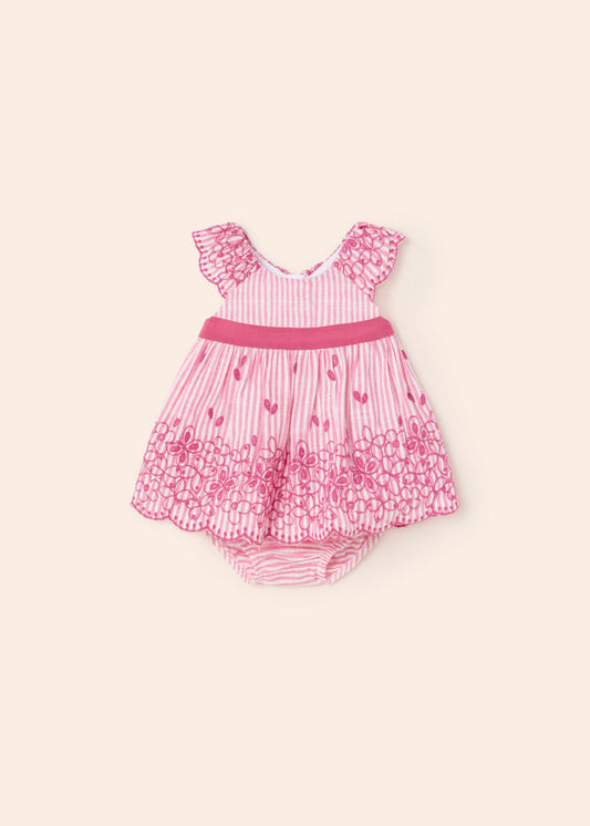 Vestido bordado cenefa